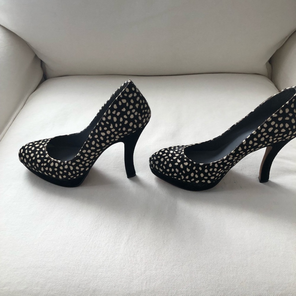 MRKT Oreo Platform Heels - Picture 7 of 14